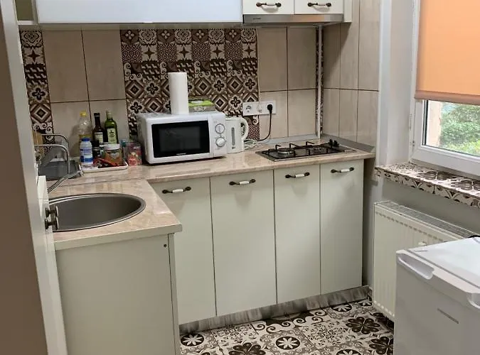 Апартаменты Cozy In A Quiet Area Крайова