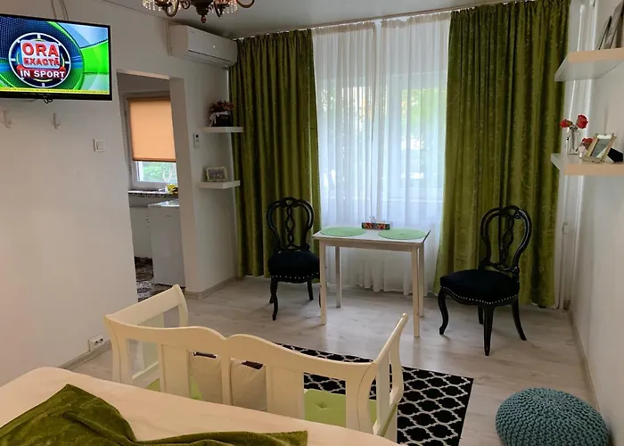 Cozy In A Quiet Area Апартаменты